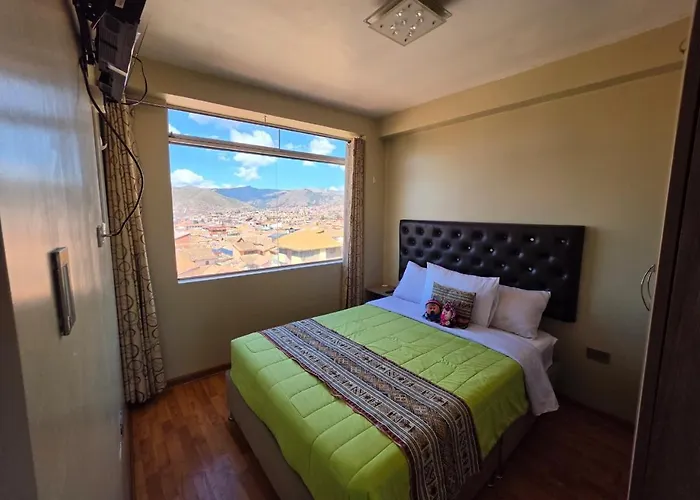 Piedra Y Nube Cuzco